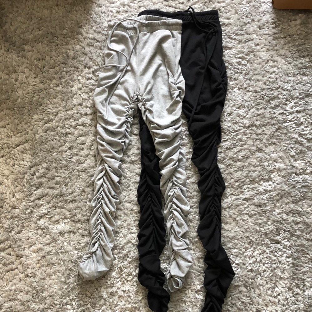 2 PACK - Ruched Leggings!